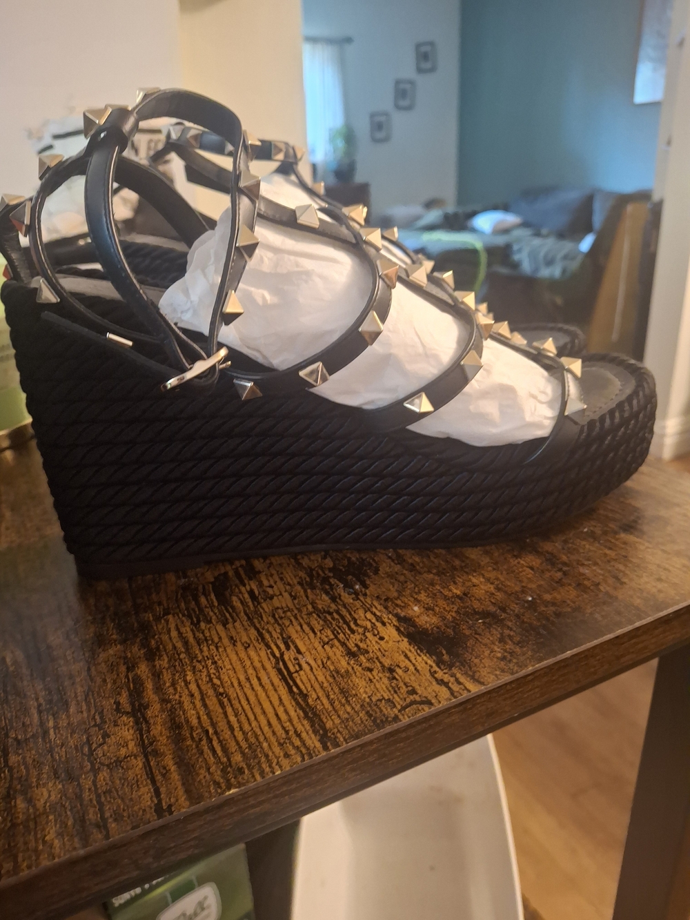 Valentino Rockstud Wegde Sandal Sz 9 Eur 40 - Picture 3 of 6